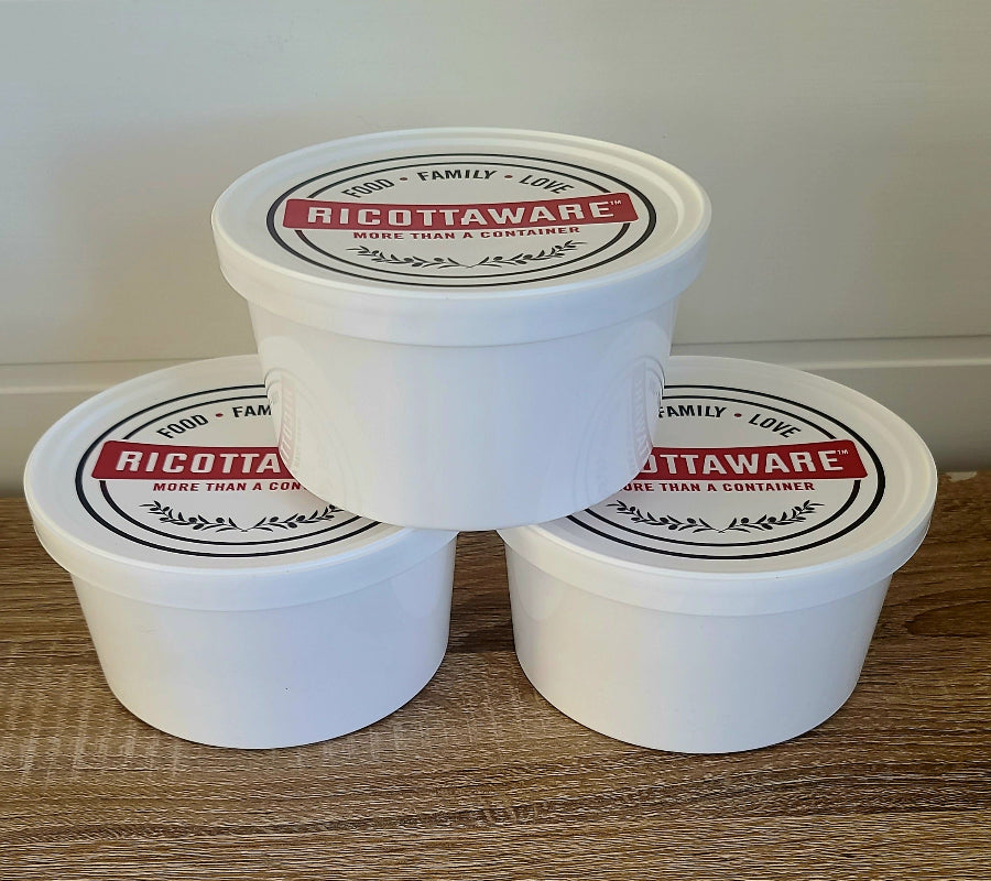 32 OZ. CONTAINERS  3 PACK